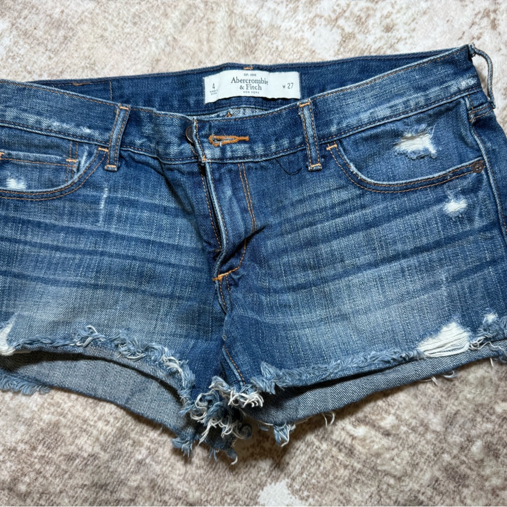 Abercrombie & Fitch Blue Jeans Classic Style mid rise